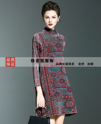 三宅一生褶皱连衣裙,服装批发一手货源厂家直销可货到付款图片_高清图_细节图-深圳市格蕾斯服装贸易 -