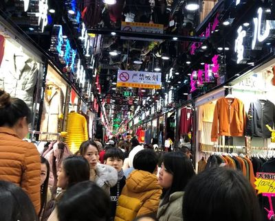 广州最“平”服装批发市场,只花100元就能淘到5件冬装!